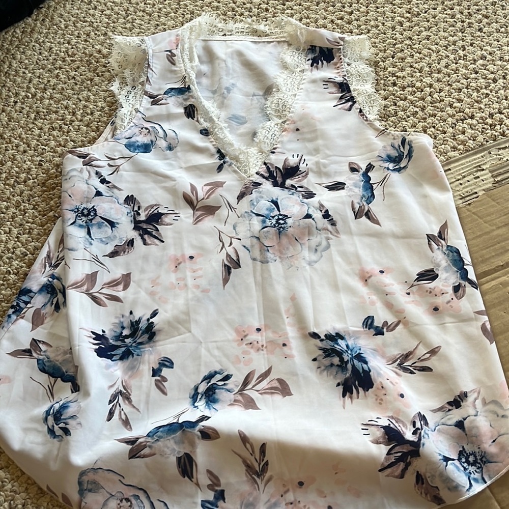 Floral tank top